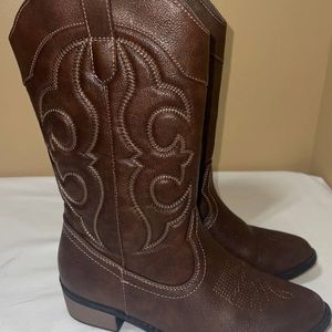 Cat & Jack Montana Cowboy Boots size 5